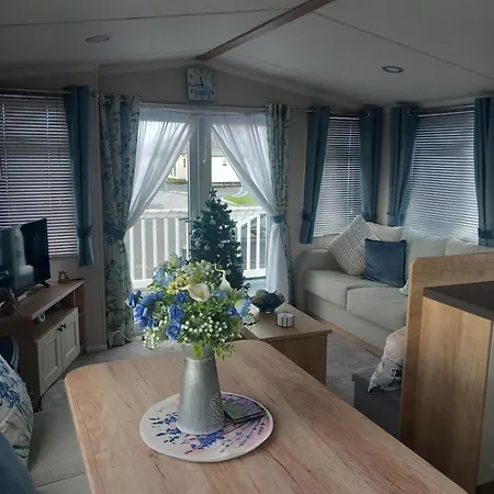 Holiday home The Bluebell *